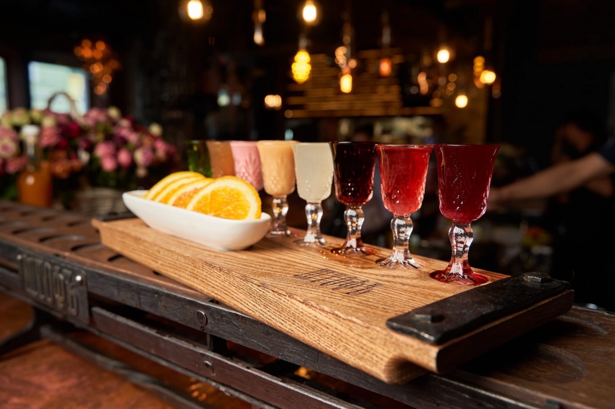 Петровский Штофъ Петровский Штофъ