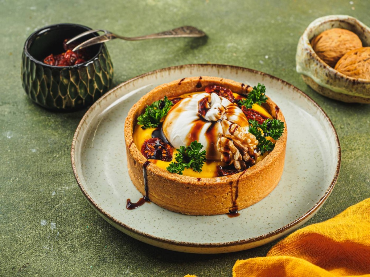 Tatar by Tubetey Tatar by Tubetey