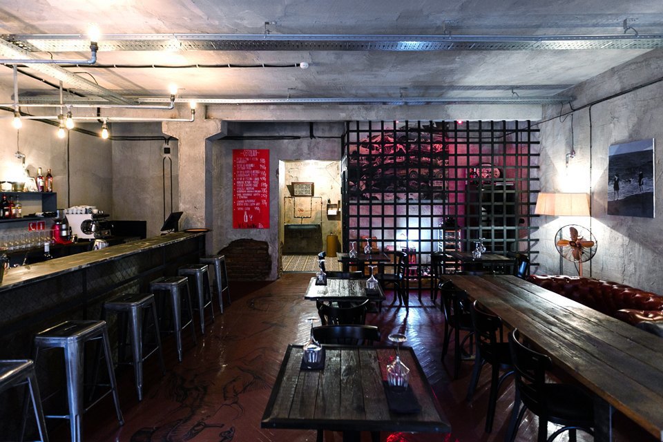 Винный шкаф Винный шкаф