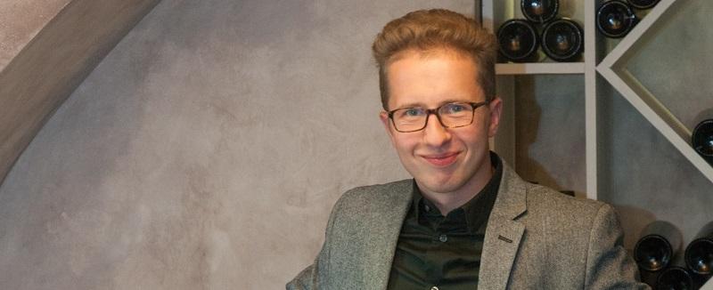 Дмитрий Фролов