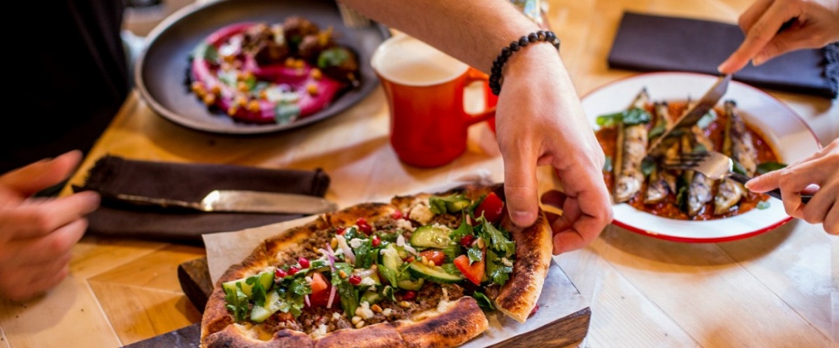 Гастроли Гастроли