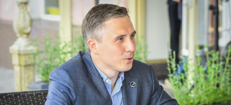 Михаил Шарипов